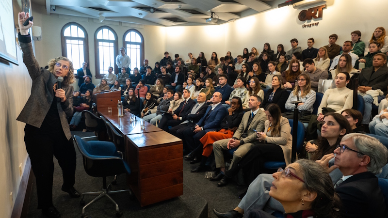 *Inger Andersen, MSc, en la Universidad ORT Uruguay*