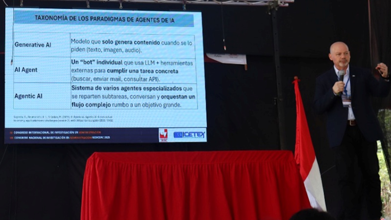 *Dr. Ricardo Kaufmann en el Congreso REDECEA 2025*