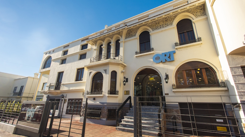 Facultad de Administración y Ciencias Sociales