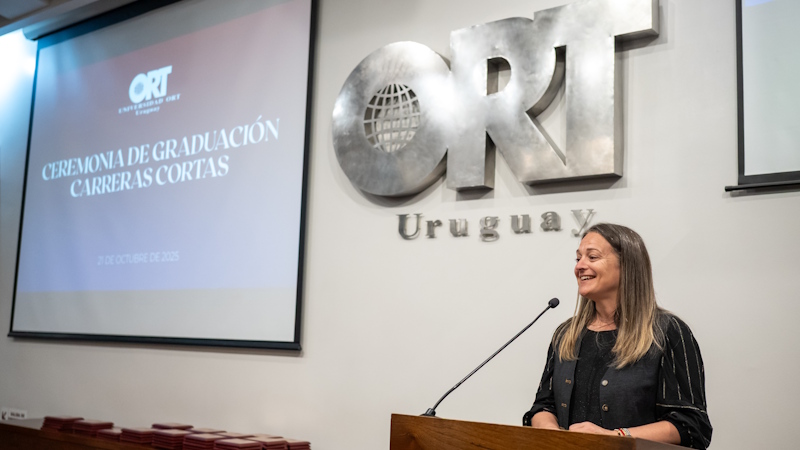 *Lic. Laura Morales, MBA*