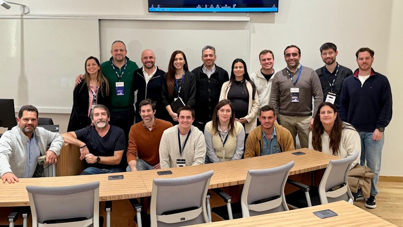 Grupo de Simulaci&oacute;n Estrat&eacute;gica Competitiva