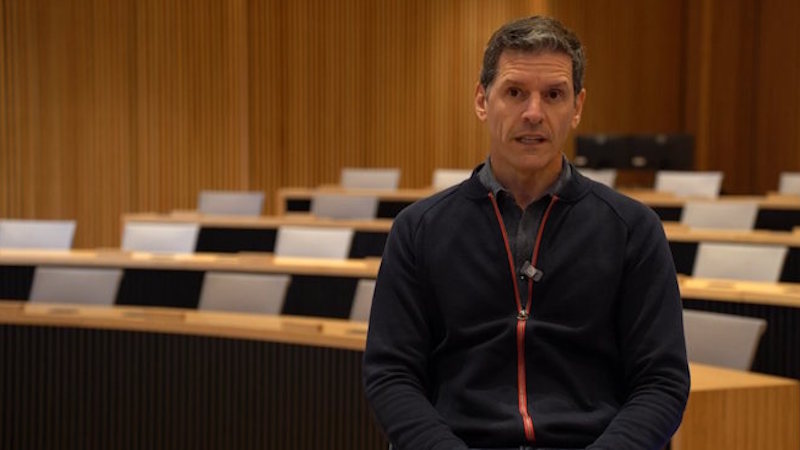 Francisco Rosas, PhD en Econom&iacute;a