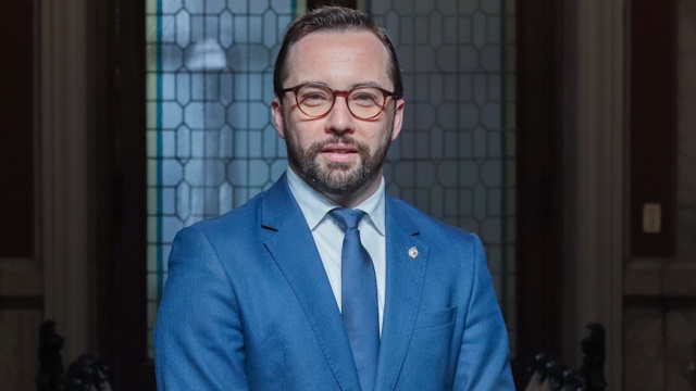 Nicolás
                                            Albertoni