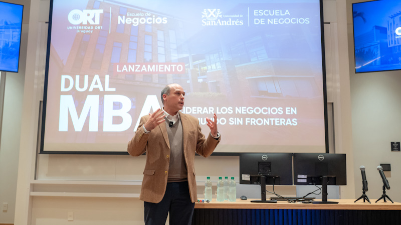 *Dr. Nicolás Gambetta*