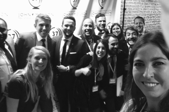 Estudiantes del Master en Administración de Empresas - MBA en competencia de casos mundial