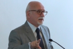 Diplomático Guillermo Valles