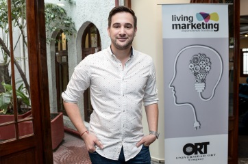 Living Marketing