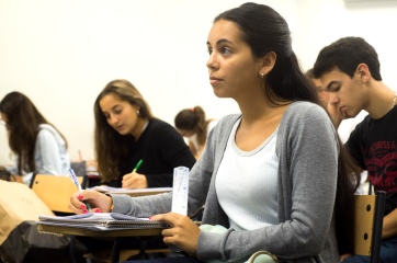 Reuniones informativas Las reuniones informativas, de acceso libre, te permiten alcanzar un mayor conocimiento de cada carrera, de su cuerpo docente, plan de estudios e inserción laboral, entre otros aspectos.