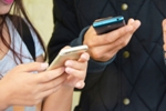 En la era del Cupido digital Ocho de cada diez personas de entre 18 y 35 años que viven en Montevideo usaron una app de citas, según un estudio de la Universidad ORT Uruguay motivado por una investigación de estudiantes de Marketing.